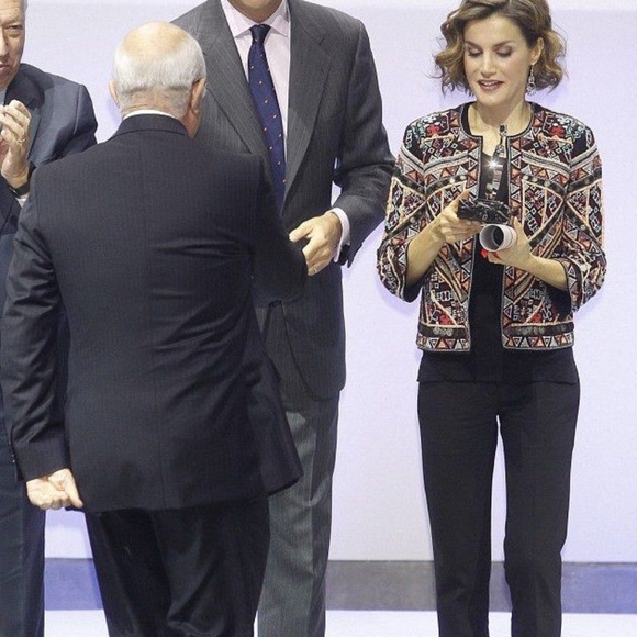 Zara embroidered embellished blazer jacket aztec - Picture 8 of 8